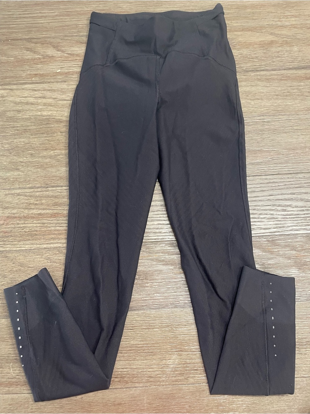 lululemon athletica Black High-Rise Performance Leggings with Ankle Dot Detail